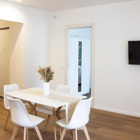 Apartamento Privato Parcheggio Gratuito